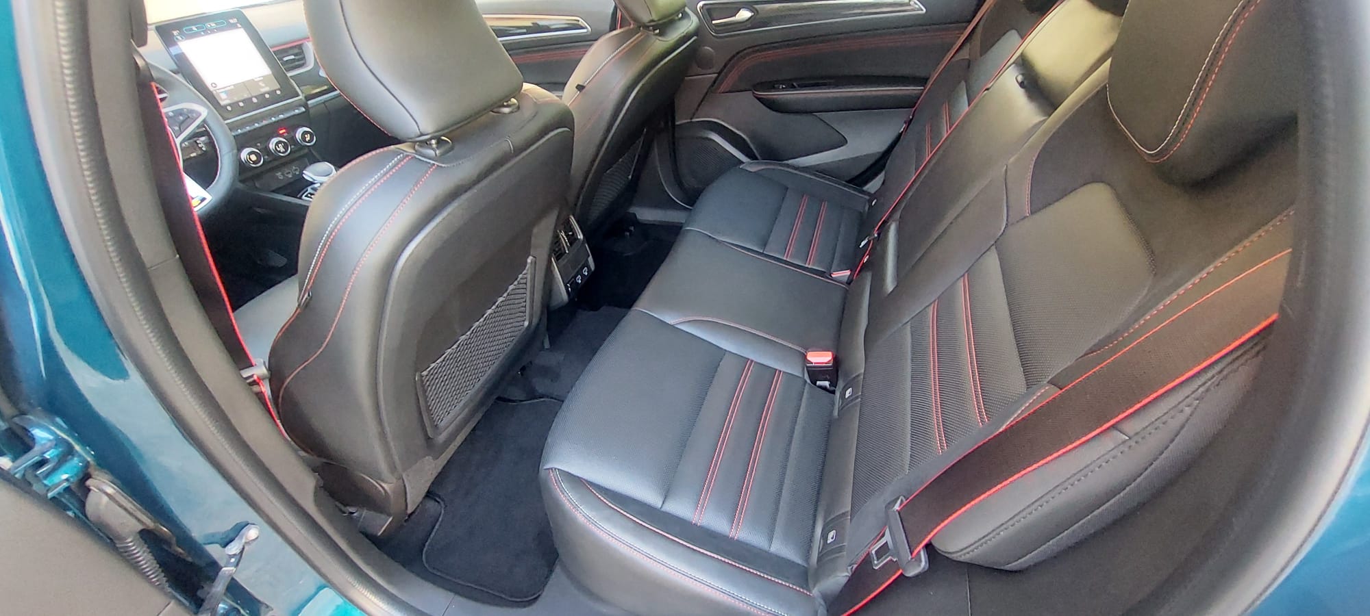 Renault Arkana 1.6 hybri 145cv miniatura 12